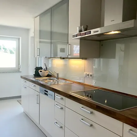 Apartment Schottenhof Walser 1 - Alleinlage Im Gruenen Mit Panoramablick Achberg