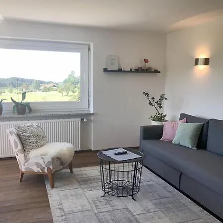 Apartment Schottenhof Walser 1 - Alleinlage Im Gruenen Mit Panoramablick