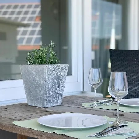 Schottenhof Walser 1 - Alleinlage Im Gruenen Mit Panoramablick Apartment Achberg